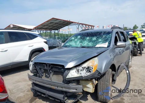 2011 Subaru Outback 2.5I Premium из США, поврежденный, VIN 4S4BRBCC8B3398149